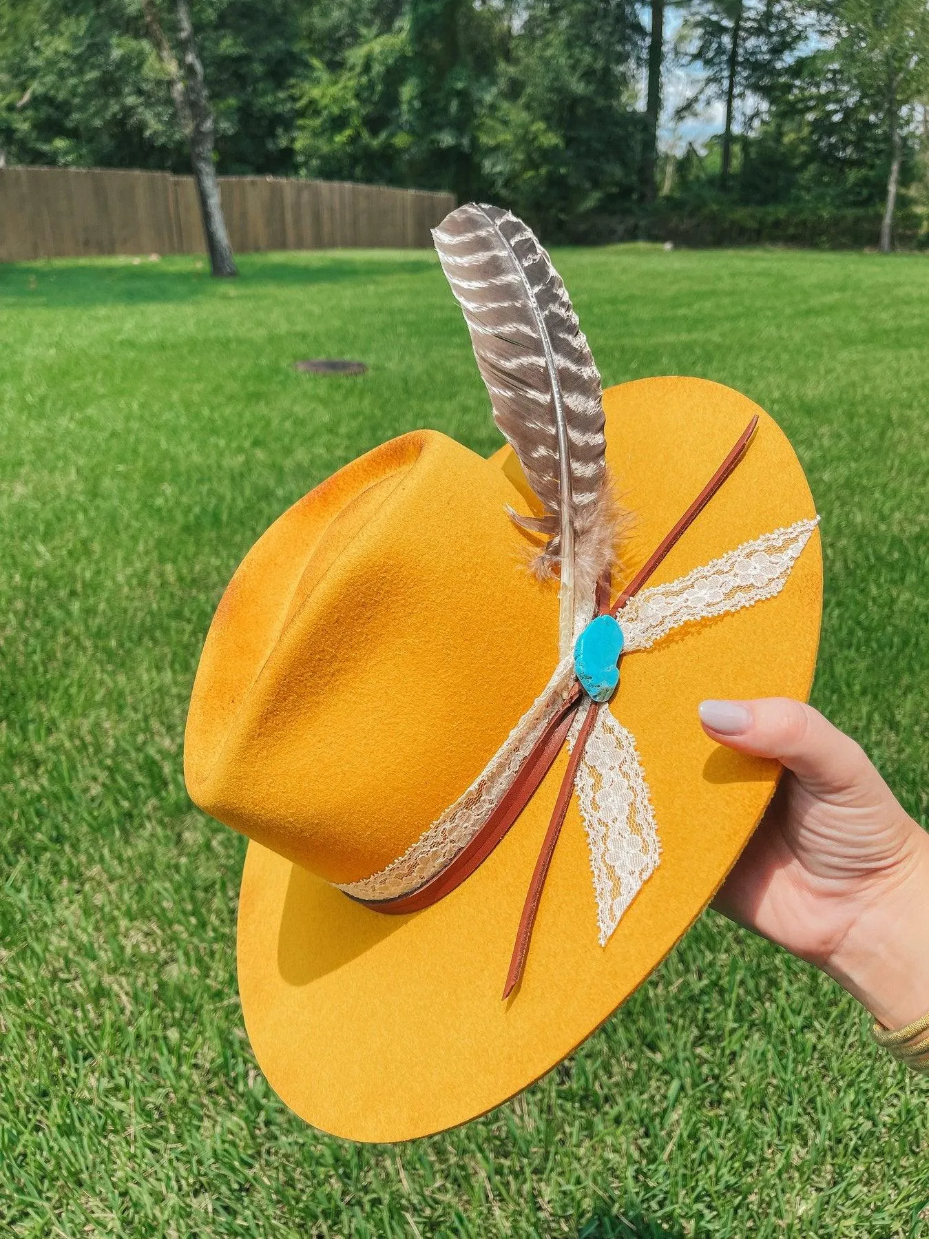 Charlie 1 Horse Smoke Show Wool Felt Hat - Yellow CWSMSH