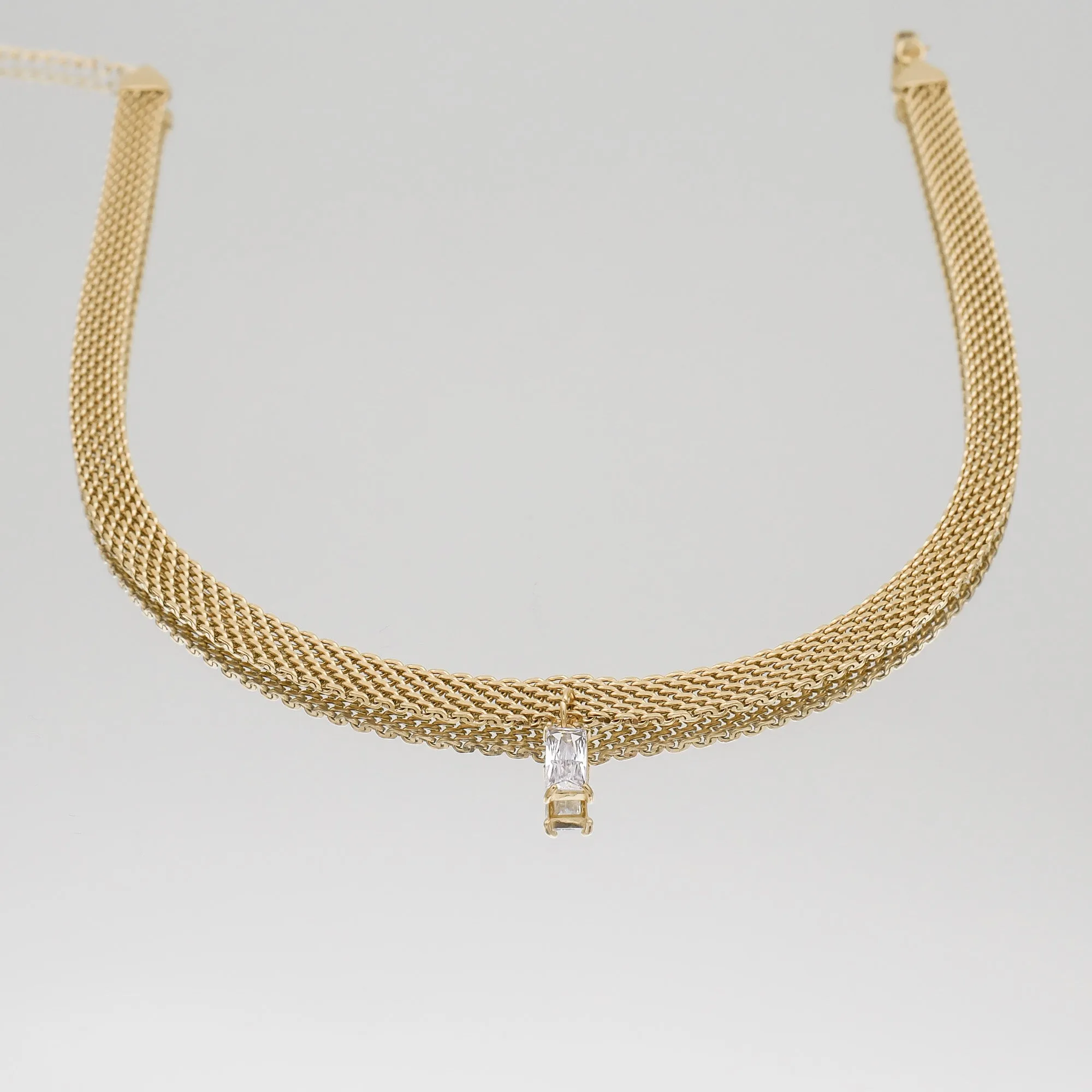 Raya Thick Necklace