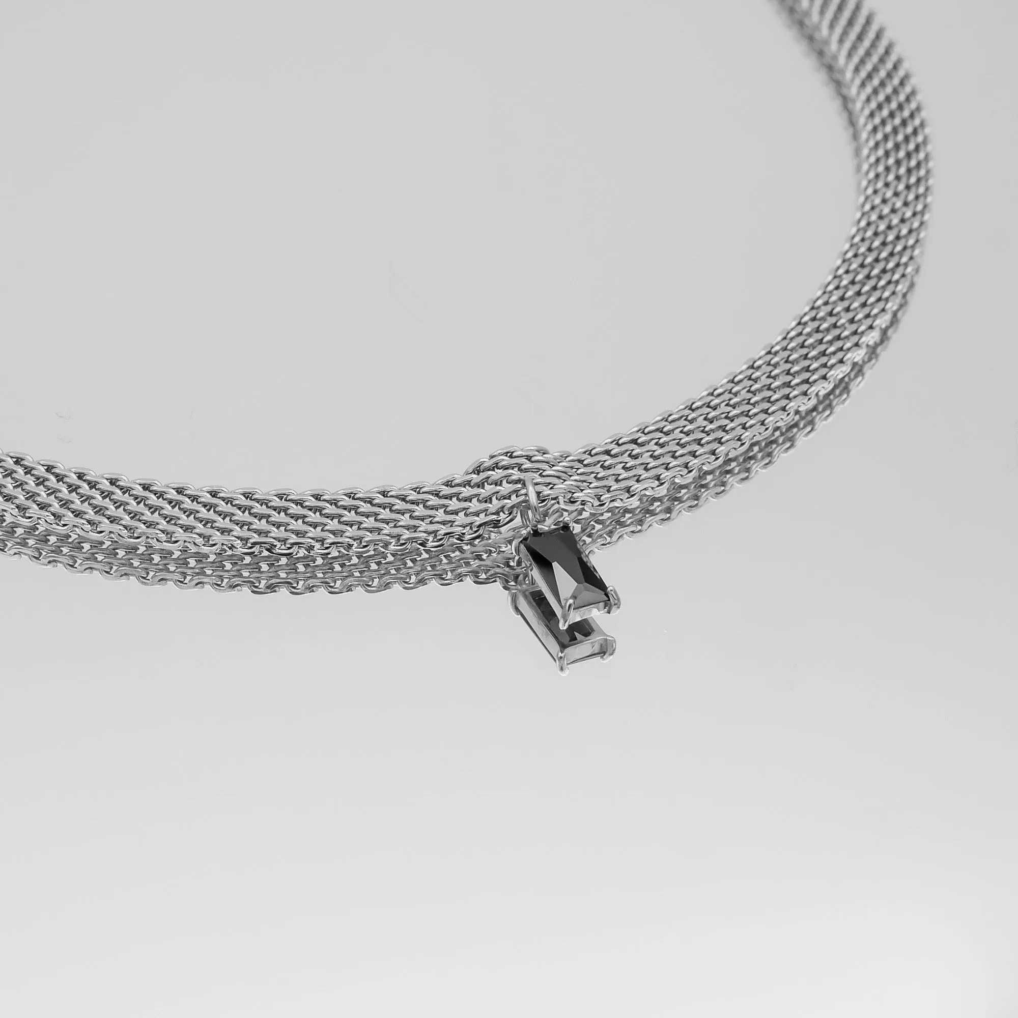 Raya Thick Necklace