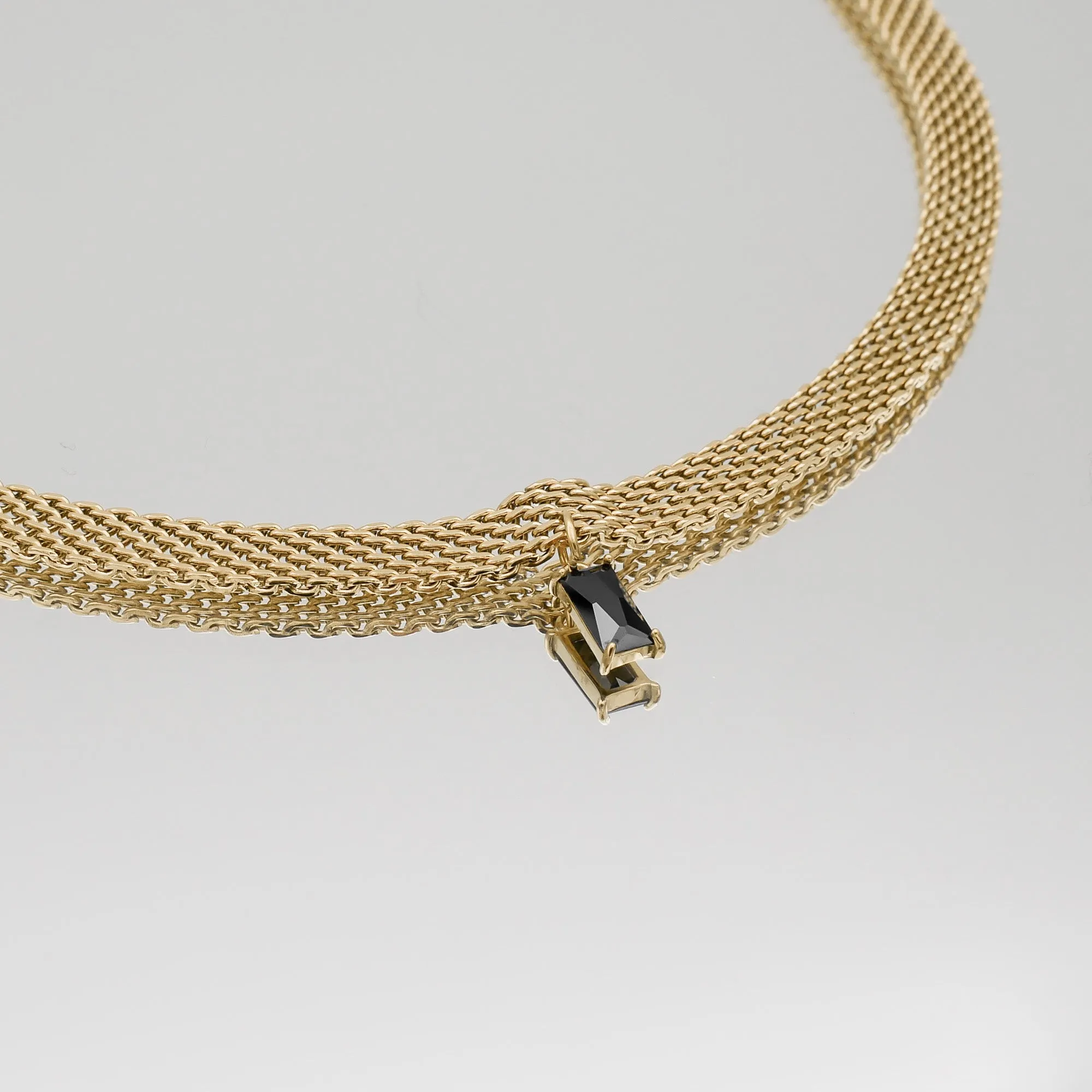 Raya Thick Necklace