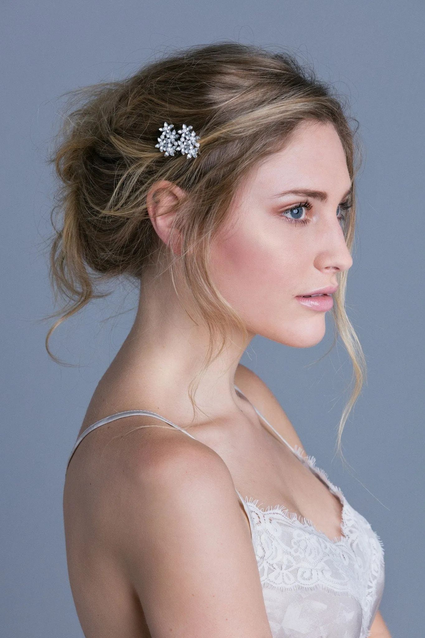 Royal Pearl Floral Magnetic Barrette